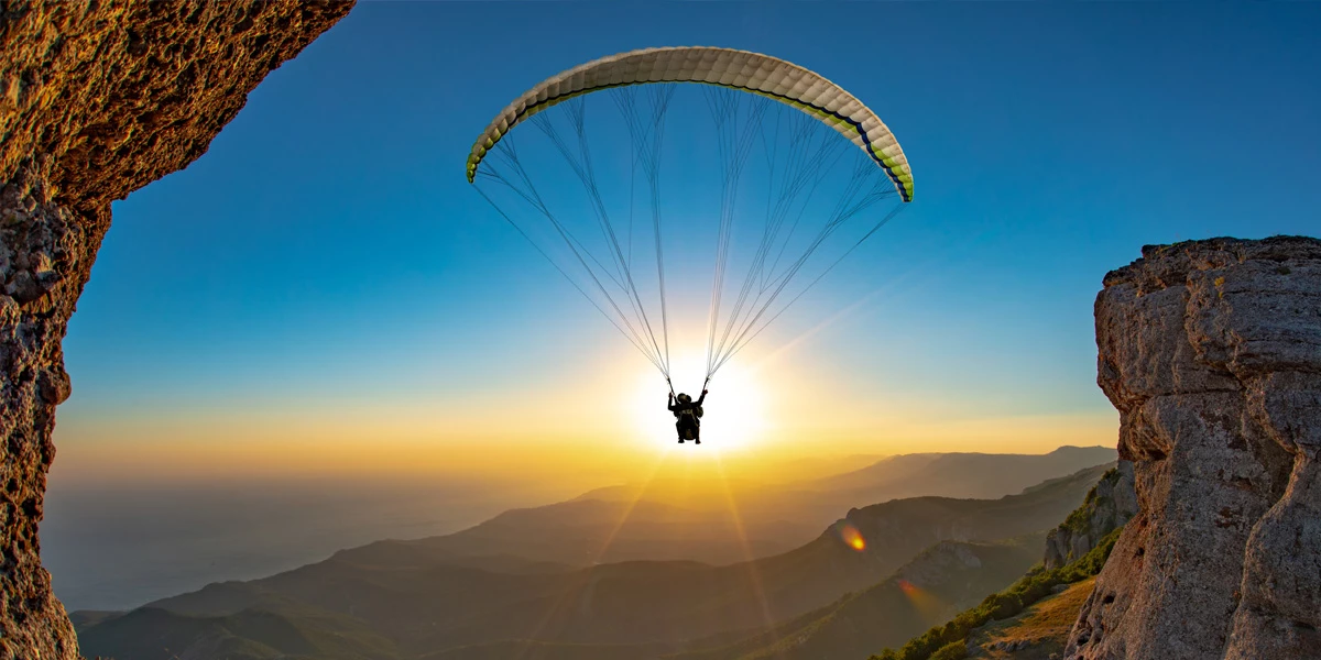 Fethiye Babadağ’da Bayramda Rekor Yamaç Paraşütü Uçuşu