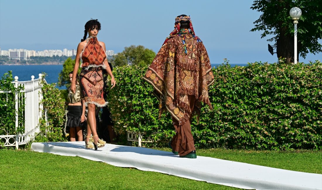 Antalya Fashion Week 9. Kez Moda Sahnesini Açtı